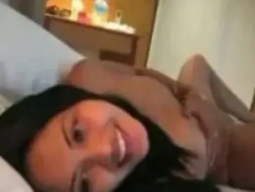 Tante Lestari Keenakan Digoda Kontol Panjang Viral poster