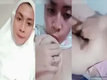 Ukhti Binal Mukena Terbuka Memek Basah poster